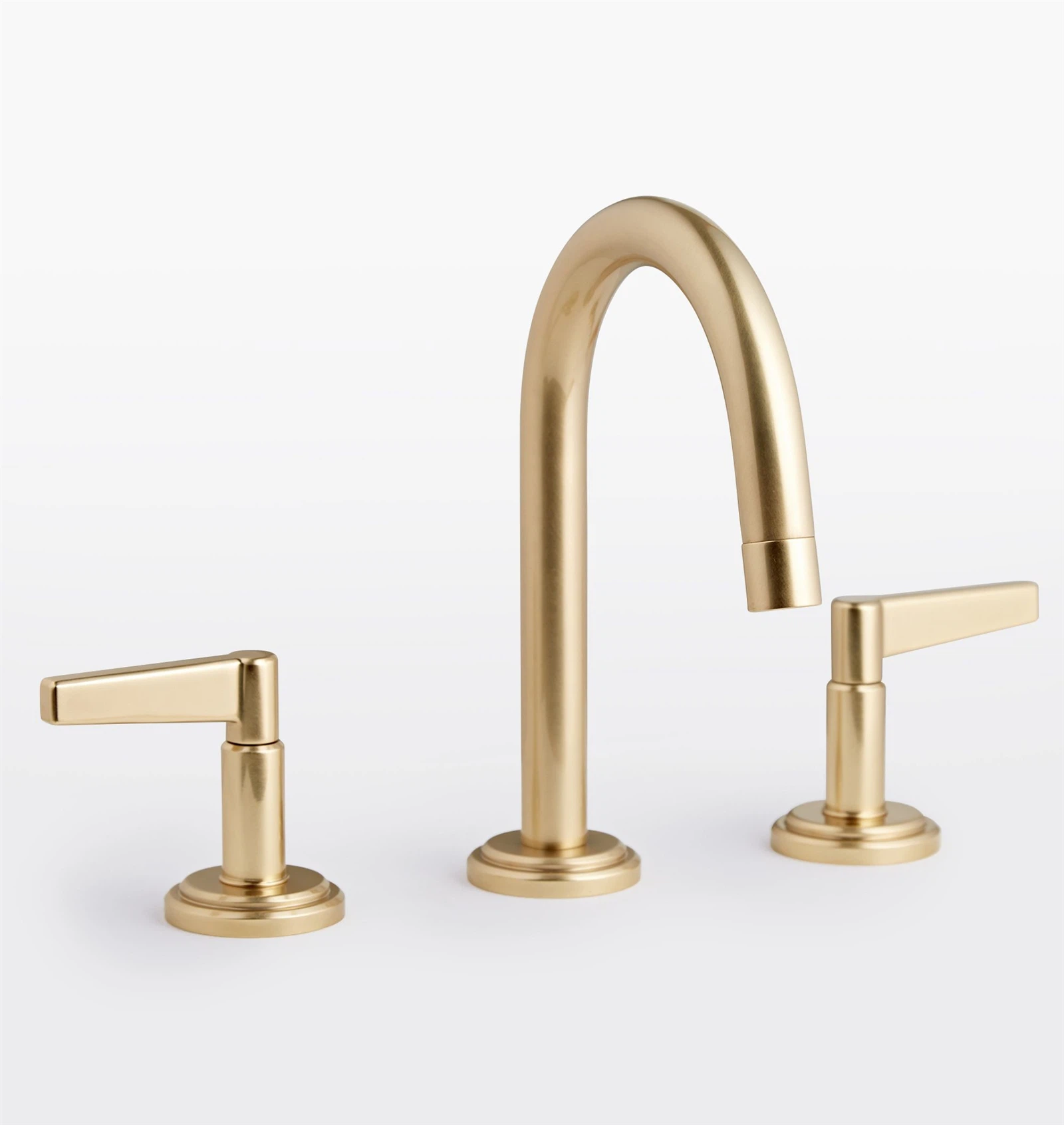 blair-lever-handle-widespread-bathroom-faucet-xl blair-lever-handle-widespread-bathroom-faucet-xl